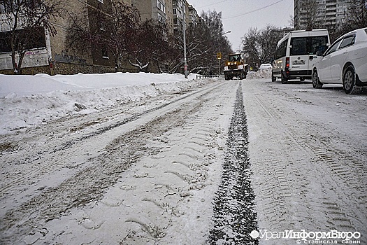Ответственные за уборку дорог Екатеринбурга получили предостережение от прокурора