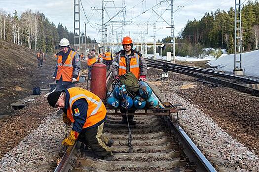 На железнодорожных подходах к порту Усть-Луга начался капитальный ремонт