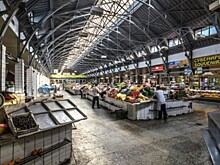 Власти Петербурга приостановили переговоры о модернизации рынков совместно с Ginza
