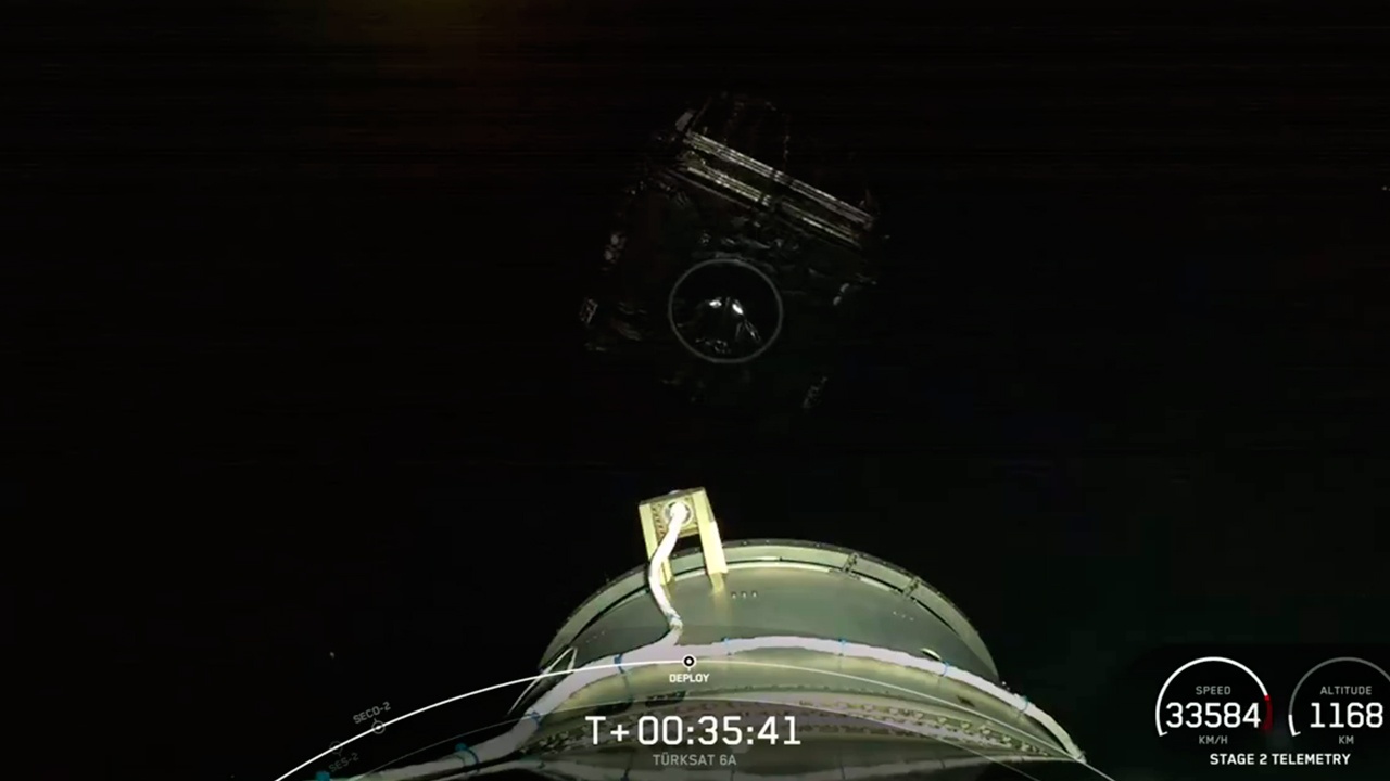 SpaceX запустила ракету-носитель Falcon 9 с турецким спутником связи