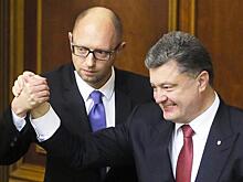 Порошенко со скамьи подсудимых сдаст всех