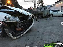 Пьяный водитель за рулем УАЗа устроил ДТП во Владивостоке