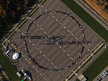 Российские фанаты Opel провалили попытку установить мировой рекорд