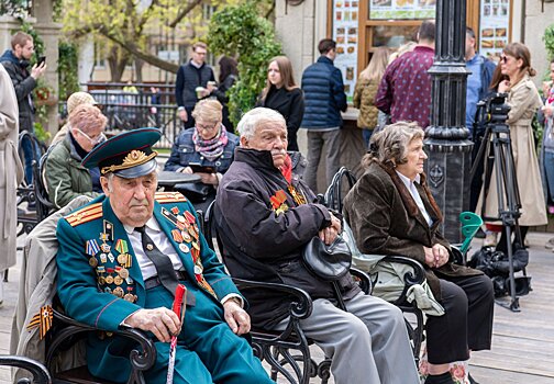 Для фотоотчетов и новостей: Смольному указали на слабую поддержку ветеранов ВОВ