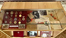 Ордена, медали фронтовика: музею Новошахтинска передали уникальные экспонаты
