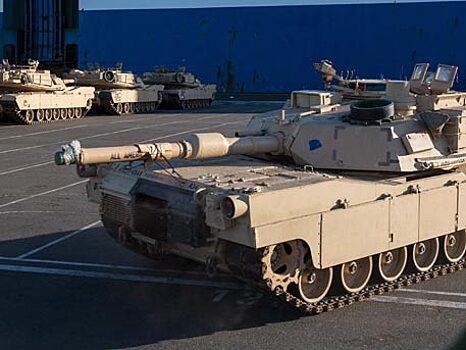 Бесполезный пафос: «танковый кулак» НАТО в Европе увяз на переправах