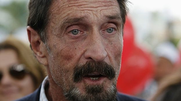 Основателя McAfee нашли мертвым в тюрьме