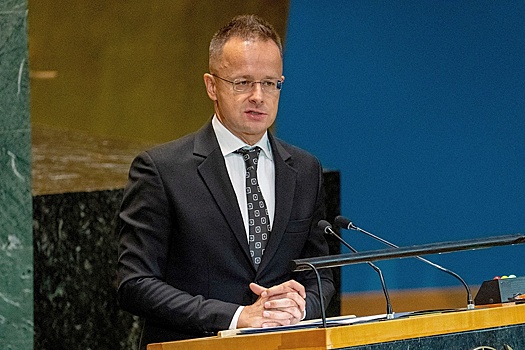 Сийярто опроверг слухи о звонке Трампа Орбану по поводу приема Украины в ЕС