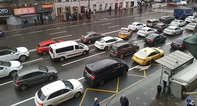 Эксперт объяснил падение спроса на подержанные автомобили в России