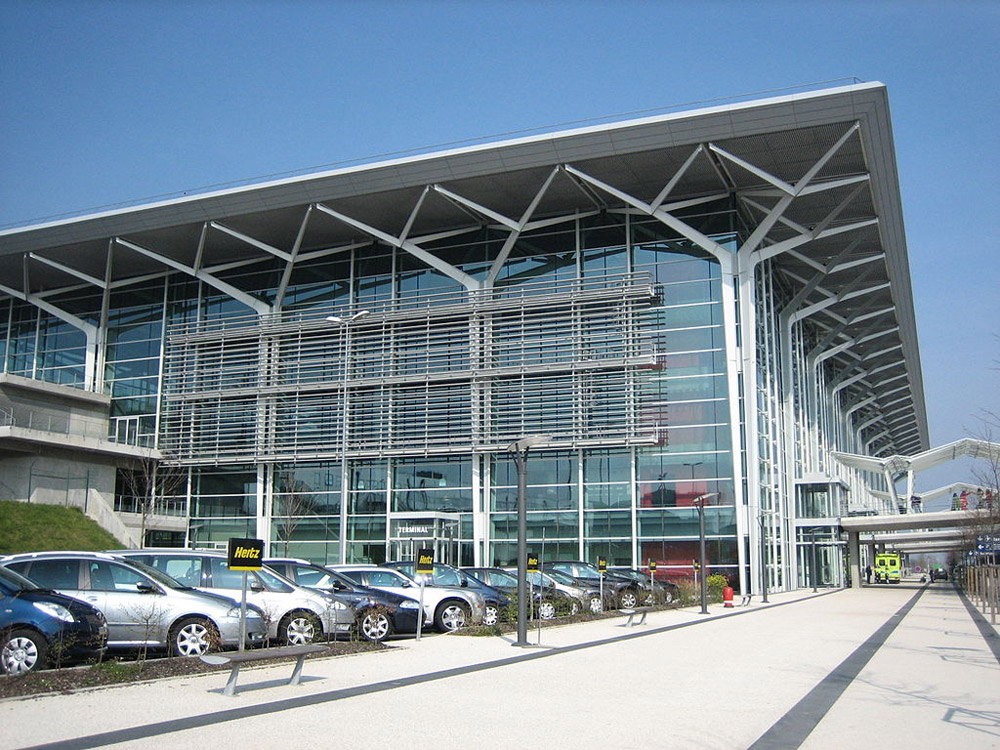 Аэропорт EuroAirport, Мюлуз, Франция
