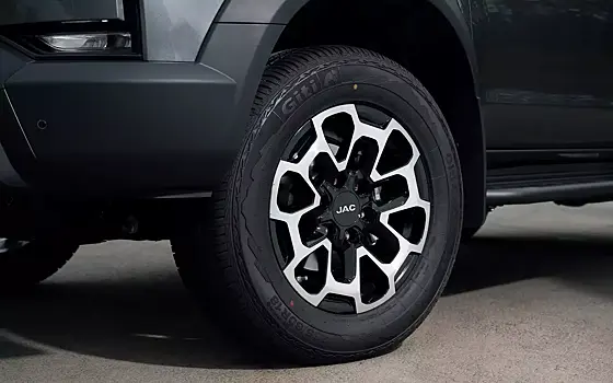 Раскрыты цены дизельной версии популярного в России рамного внедорожника