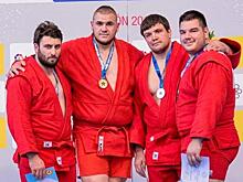 Россияне возглавили командный зачет Чемпионата Европы по самбо