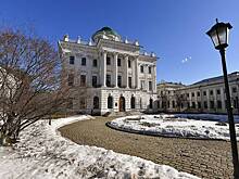 Автомобильное движение перекрыли на ряде улиц в центре Москвы