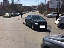 Škoda и Ford устроили ДТП на перекрёстке Ставрополя