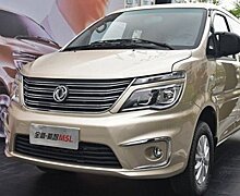 Dongfeng начала продажи клона Mitsubishi Delica за 600 000 рублей