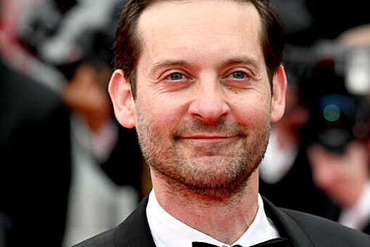 Актер Тоби Магуайр начал встречаться с моделью Бабетт Страйбос