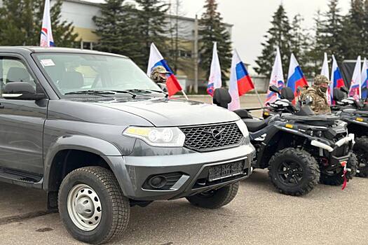 Костромская область передала десантникам в зону СВО крупную партию автомобильной техники