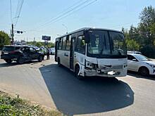 Под Орлом у ПАЗа пробило дно. Пострадали пассажиры