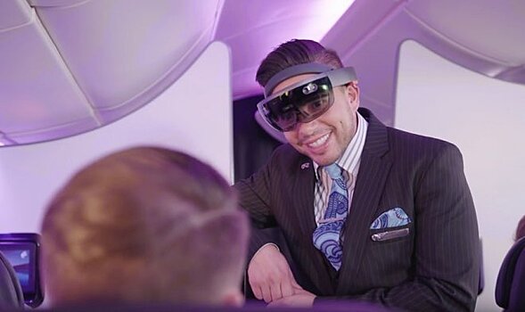 HoloLens поможет бортпроводникам прочесть эмоции пассажиров