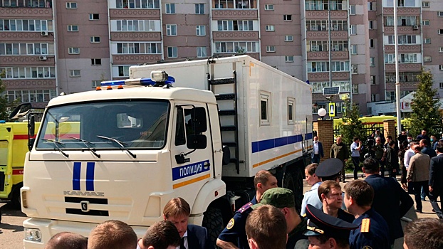 В Генпрокуратуре взяли на особый контроль проверку по факту стрельбы в Казани