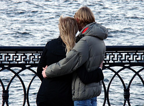 Психологи определили важные факторы романтической совместимости