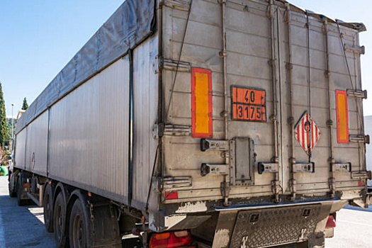 В Самарской области до 1 сентября ограничат движение грузовиков на участке трассы М5 "Урал"