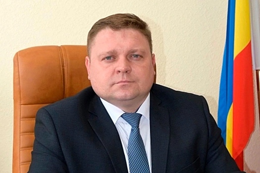 Школьное тепло обернулось холодным делом для главы района