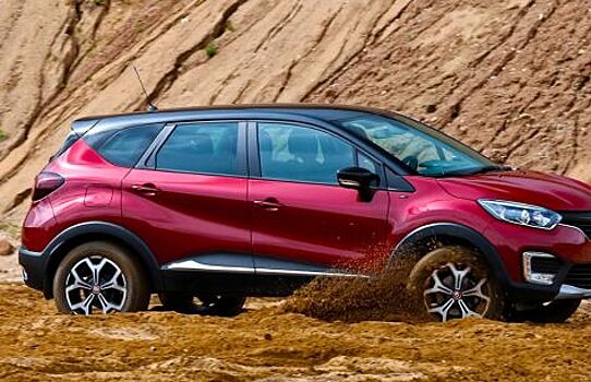 Выбираем кроссовер Renault: опытный Duster, модный Kaptur или новенькая Arkana?