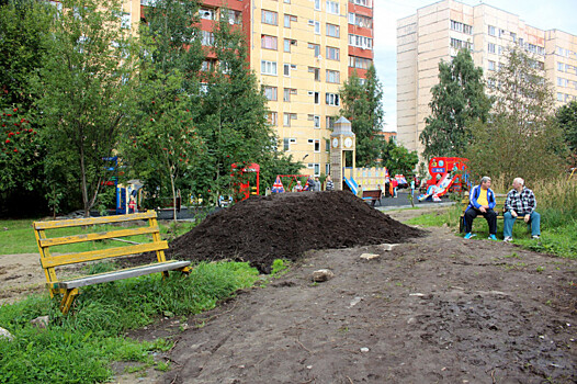 В Петрозаводске открыли детскую площадку, подаренную Москвой