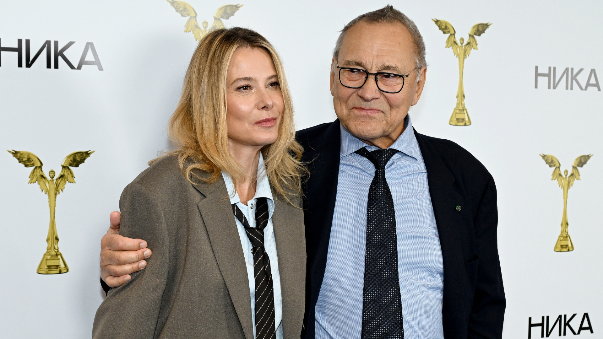 Юлия Высоцкая объявила о прибавлении в семье