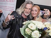 Гоген Солнцев обрушился гневной критикой на шоу с Волочковой и Джигурдой: «Всех в лечебницу!»