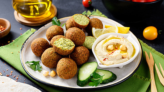 Фалафель как в Израиле: готовим главную уличную еду Ближнего Востока