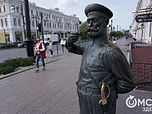В Омске сэкономили на ремонте скульптуры Городового