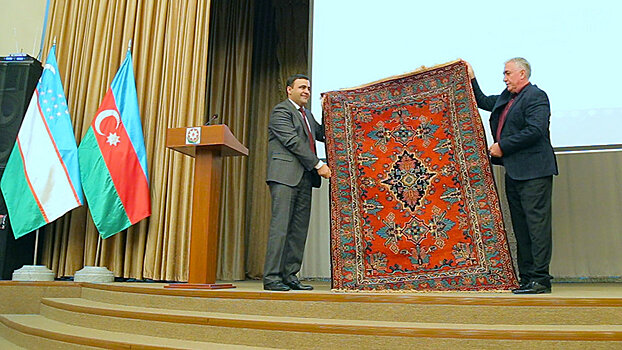 "Узоры Страны огней": в Узбекистане открылась выставка ковров
