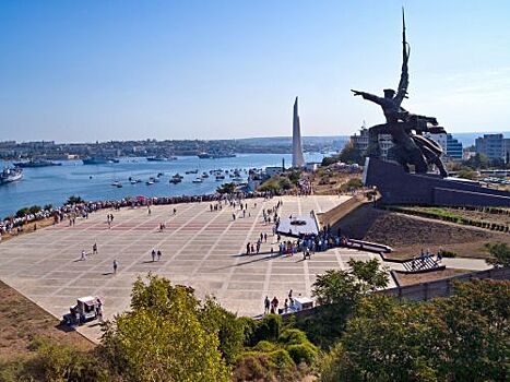 Туристы выбирают Севастополь и Керчь