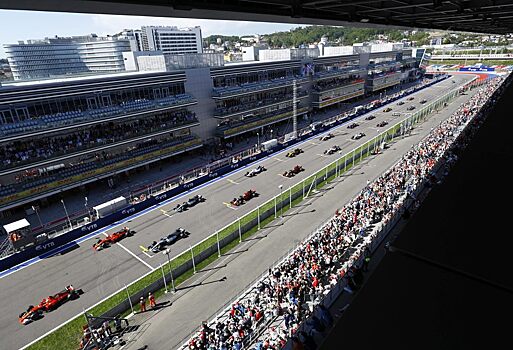 На Гран При России-2020 вновь будет открыт фан-сектор Mercedes