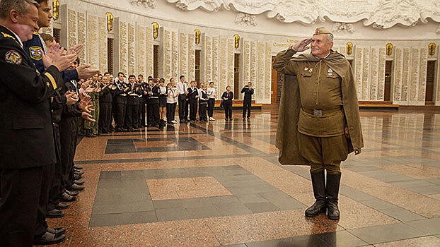 В Музее Победы отметили «День в музее для российских кадет»