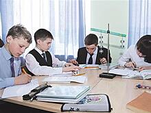 Педагоги приобщают юных челновершинцев к постоянному поиску нового