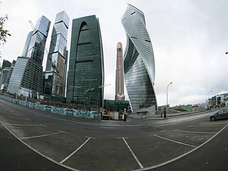 Мэрия Москвы экономит – и покупает парковочные места по цене квартиры