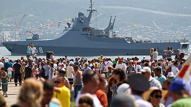 Пока вы спали: Россия «встретила» НАТО в Черном море