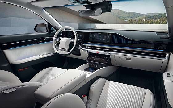 Самый навороченный и большой седан Hyundai уже едет в Россию