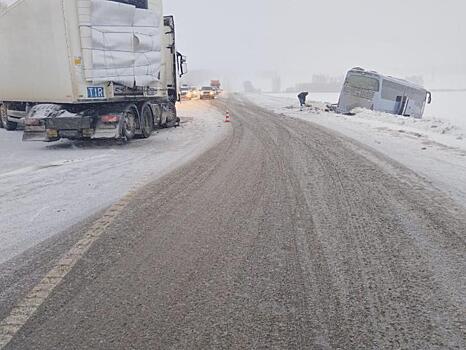 40 человек стали жертвами плохих дорог в Новосибирске в 2022 году