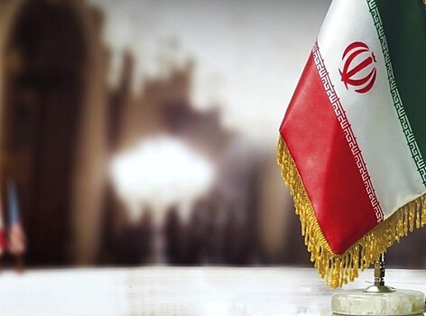 Путин примет Макрона в Петербурге