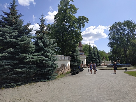 Сезонных предпринимателей вновь пустили в парки Челябинска