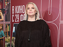 Муж Яны Поплавской объяснил, почему они с женой редко выходят в свет
