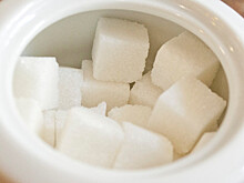 Почему опасно хранить много сахара дома