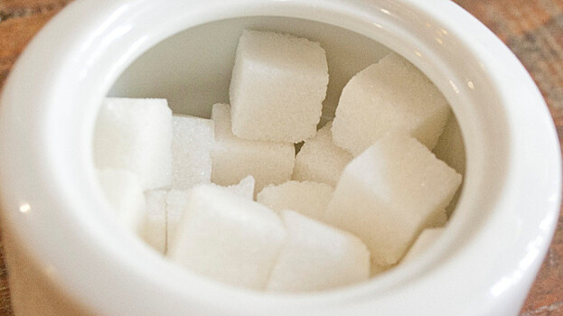 Почему опасно хранить много сахара дома