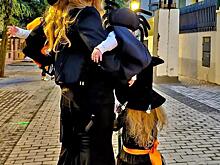 Эмбер Хёрд показала редкое фото со всеми своими детьми