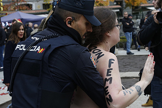 В Испании судят активисток Femen