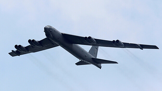 В Катар прибыли американские бомбардировщики B-52